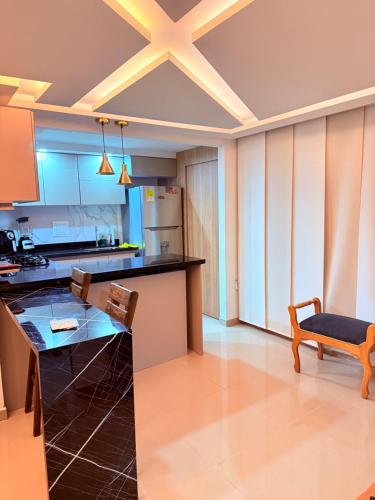 Η κουζίνα ή μικρή κουζίνα στο Acogedor apartamento en Bogotá