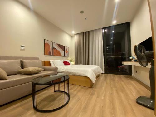 Χώρος καθιστικού στο Home Stay ICON40 Hạ Long