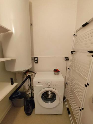Gambar di galeri bagi Promo 20 pourcent - centre - parking - balcon - wifi - lave linge et vaisselle di Mont-de-Marsan