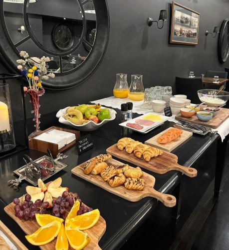 Mad på hotellet eller i nærheden