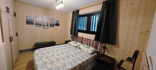 Ένα ή περισσότερα κρεβάτια σε δωμάτιο στο Casa Cermis