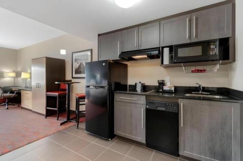 Gallery image of Best Western Plus Eastgate Inn & Suites in Regina