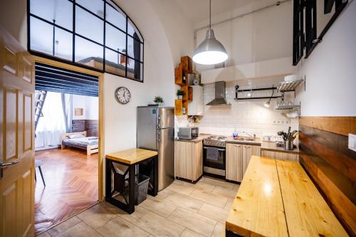 Top Location 2 Bedrooms - 2 Bathrooms