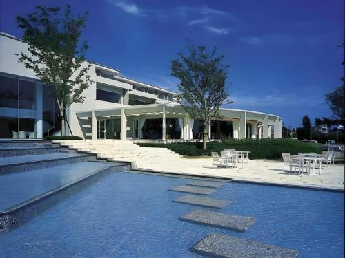 Bazén v ubytování Hotel Harvest Hamanako nebo v jeho okolí