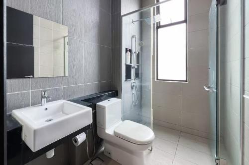 Ένα μπάνιο στο Luxury Villa Putrajaya 16 - Smarthome