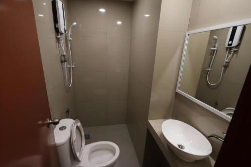 Ένα μπάνιο στο Place2stay @ Campus Hub