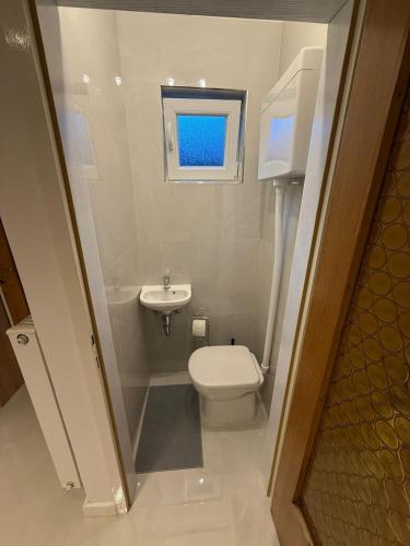 Hidden Oasis Apartment