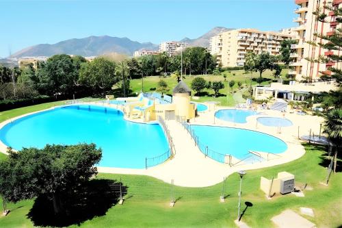 AA Guest - Jupiter Sea View Eco Apartment with Swimming Pools