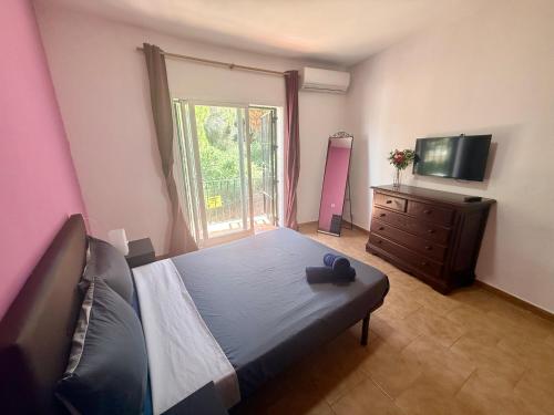 Casa de 5 Dormitorios Cerca de la Playa en Marbella Elviria photo 18
