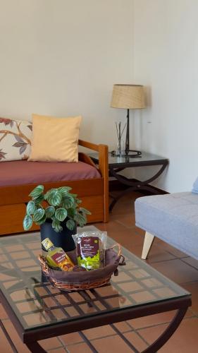 Ruang duduk di Vila Rocha Do Sol 59A - Ensuite Room With Balcony View