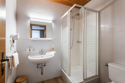 Koupelna v ubytování Gästehaus Berta
