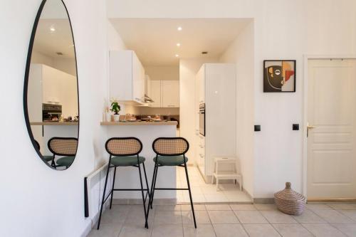 #56 Staywizus - 2P Massena Central close promenade, Old Town, AC