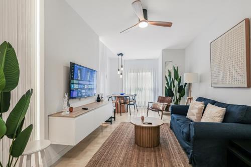 Skyline Beachfront Retreat