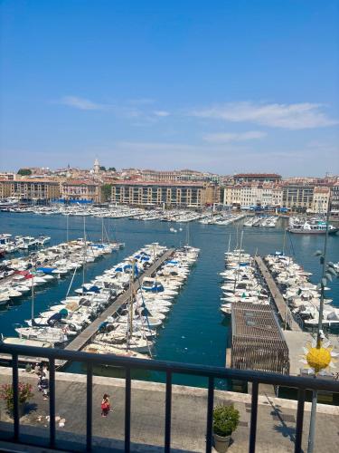 Grand Studio avec vue sur le Vieux Port