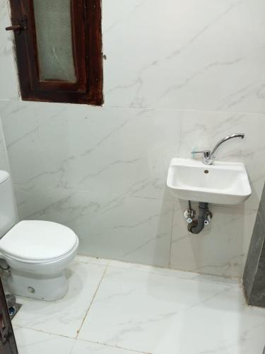 Chalet for Rent in Marina 5 Fully AirConditioned