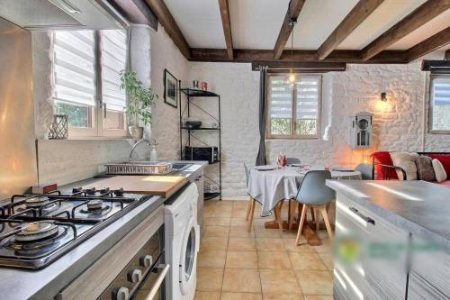 Dapur atau dapur kecil di Gîtes du Cosquer
