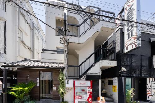 Fuufu House Tokyo SHIBUYA - No Elevator 4F WalkUp