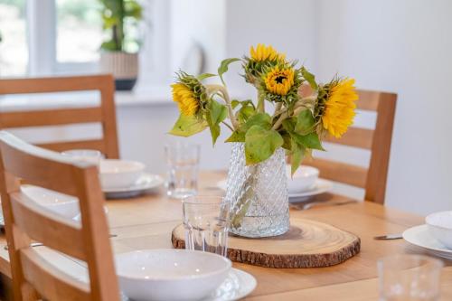 Gambar di galeri bagi 3 Bed in Ventnor oc-o32663 di Chale