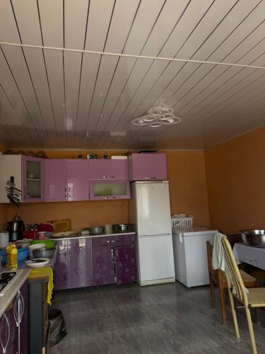 Galeriebild der Unterkunft Guest house BARHAT in Bar-Bulak