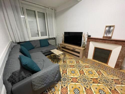 Μια τηλεόραση ή/και κέντρο ψυχαγωγίας στο Maison gorges de la Pierre lys