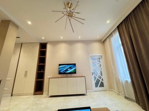 Televisyen dan/atau pusat hiburan di Elit Hauses