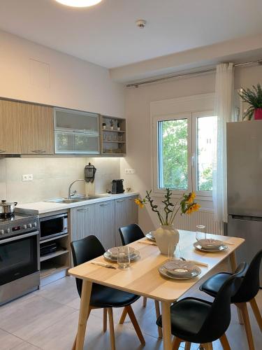 New and modern 1st floor apartment at city center