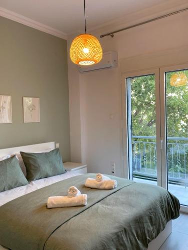 New and modern 1st floor apartment at city center