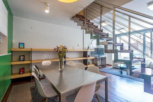 Apartment Barcelona Rentals - Swimming Pool with Terrace