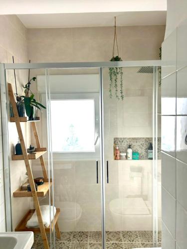 Lovely Double Bedroom for Women Only in Marbella Center