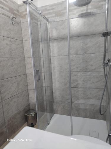 Bilik mandi di B&B Dei Fiori