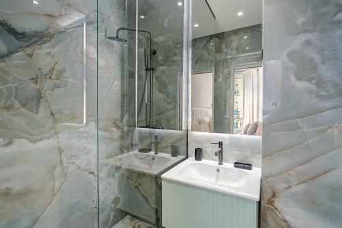 3-bedroom Luxurious and Elegant Family Flat - Vendôme - with AC