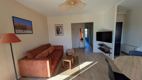 Le Sacré-Cœur- Cosy T3 Balcon & Parking-400m métro