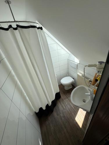 Ένα μπάνιο στο Hotel Kraus