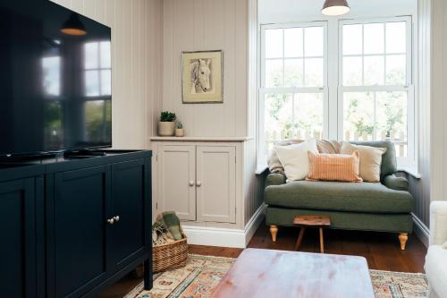 Nuthatchにあるテレビまたはエンターテインメントセンター