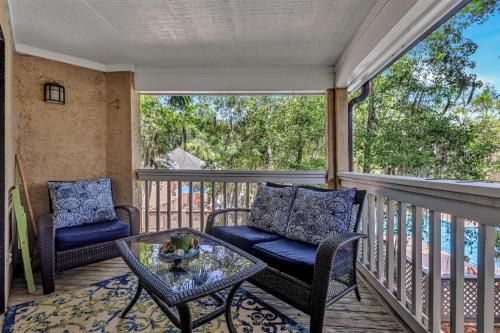 172 Colonnade Club photo 18