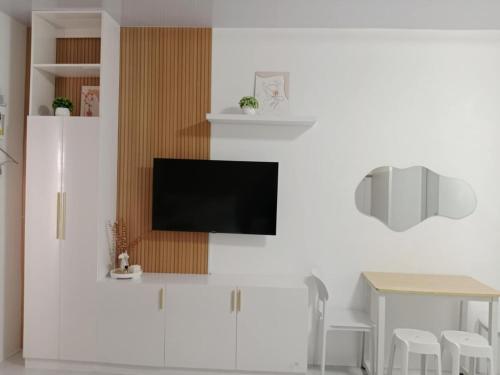 Η κουζίνα ή μικρή κουζίνα στο Maribert Studio Unit with free parking