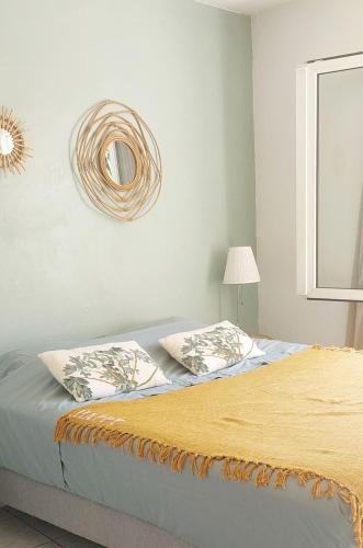 cozy 2-room