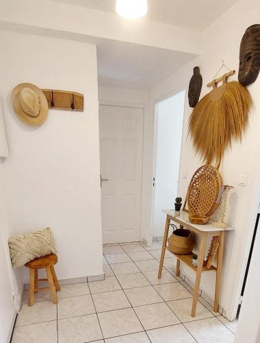 cozy 2-room