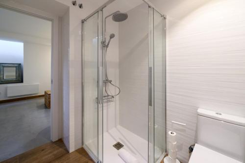GuestReady - Your Urban Retreat in Madrid