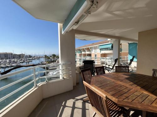 Une des plus belles vue de Port Frejus,Le MIRAMAR,