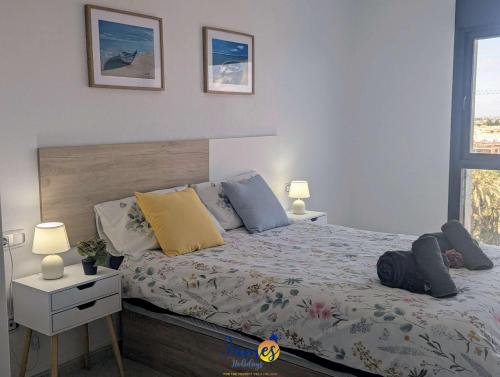 Cozy Beachside 2BR Retreat TV23