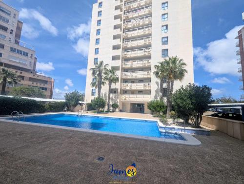 Cozy Beachside 2BR Retreat TV23