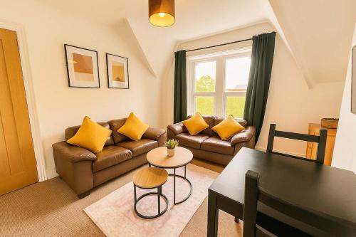 Et opholdsområde på Charming Top Floor Cardiff Gem