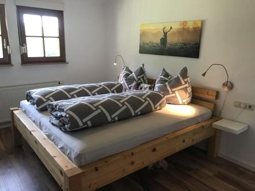 Katil atau katil-katil dalam bilik di Ferienwohnung Leibgeding