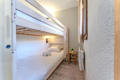 Cosy Family Flat - Heart of Val Thorens, Balcony with Mountain Views - Résidence le Joker