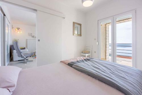 Apartment in Dramalj 39040