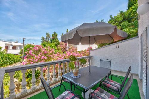 Apartment in Selce 39193