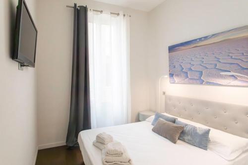 #60 Staywizus - Grimaldi 2BDR central near beach,promenade AC&WIFI