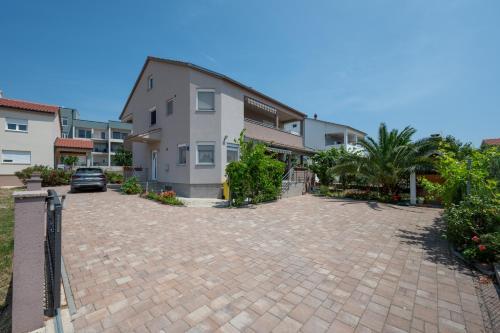 Apartments with parking space Bibinje, Zadar - 19929