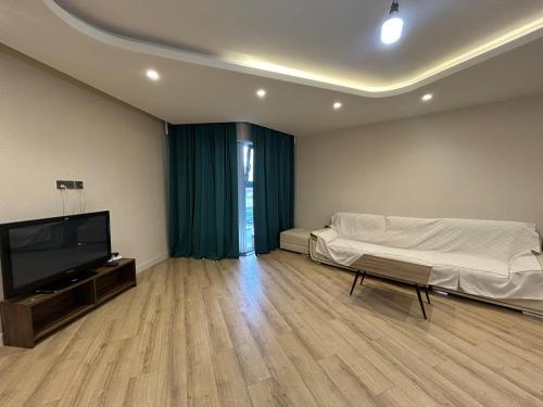 BrandNew Apartment Downtown Naadam